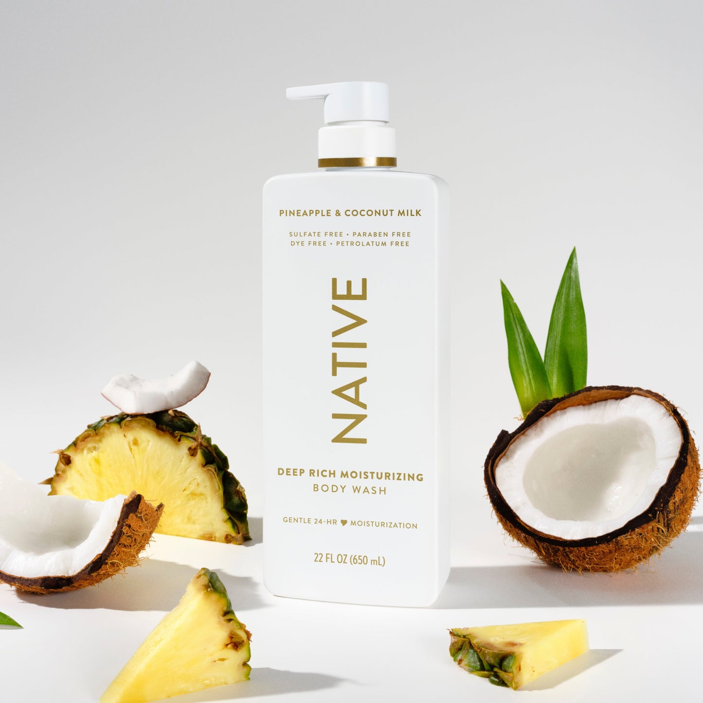 Moisturizing Body Wash Pineapple and Coconut Milk 22oz Classic Personal Care